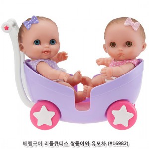 리틀큐티스: 쌍둥이와 유모차(인형)