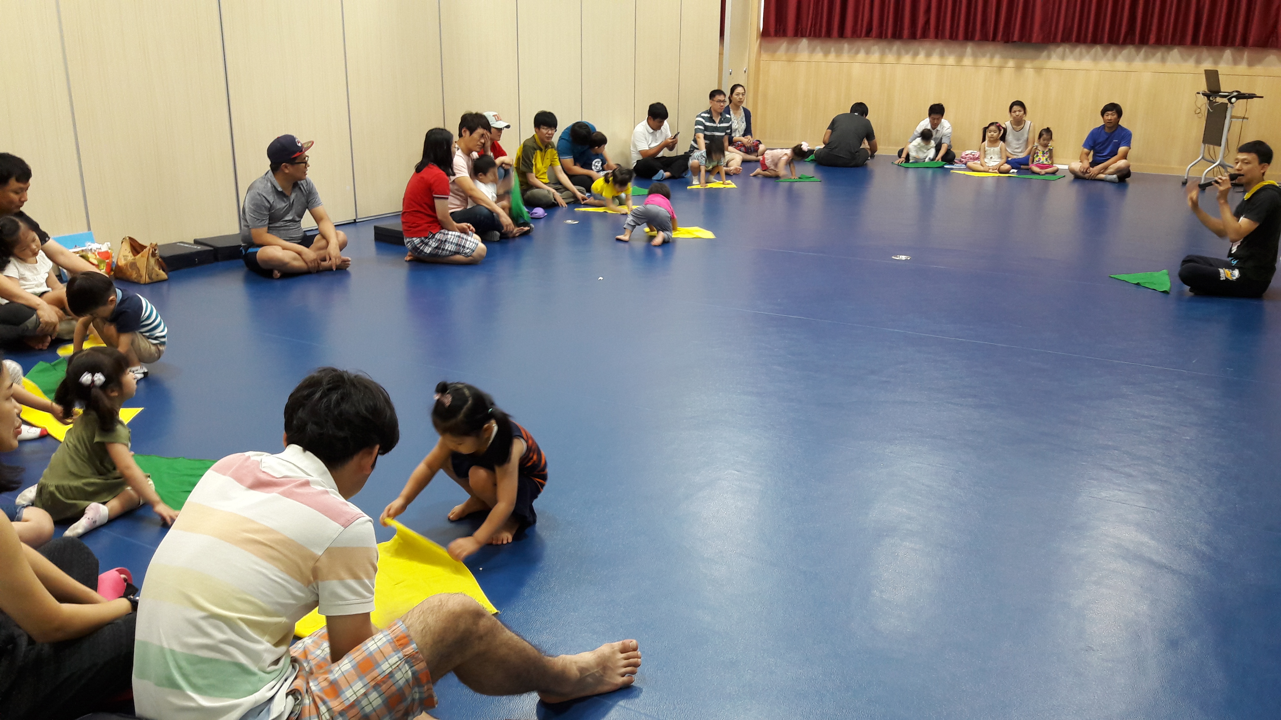 아빠놀이학교가 진행되었어요.